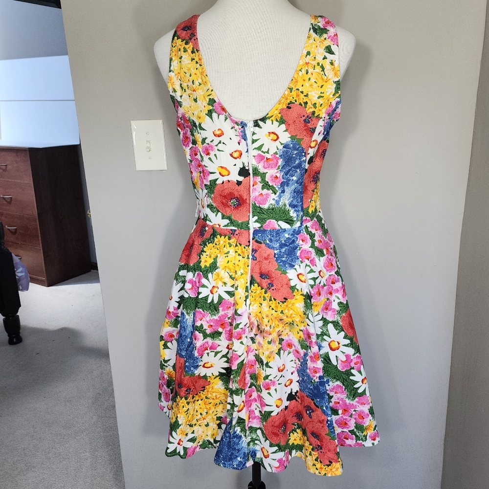 Vintage Robinsons milkmaid dress bright floral sleeveless dress size medium - Picture 4 of 16